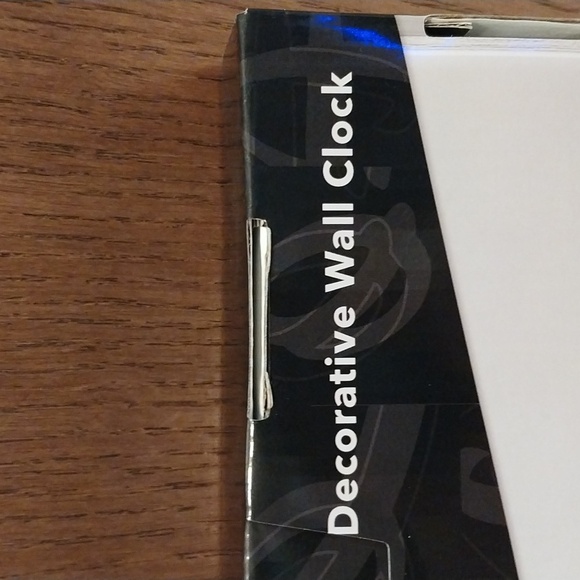 DISNEY STITCH DECORATIVE WALL CLOCK size 10"X10" - Picture 5 of 8